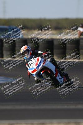 media/Oct-11-2025-CRA (Sat) [[48ae399f89]]/Races/Race 10/